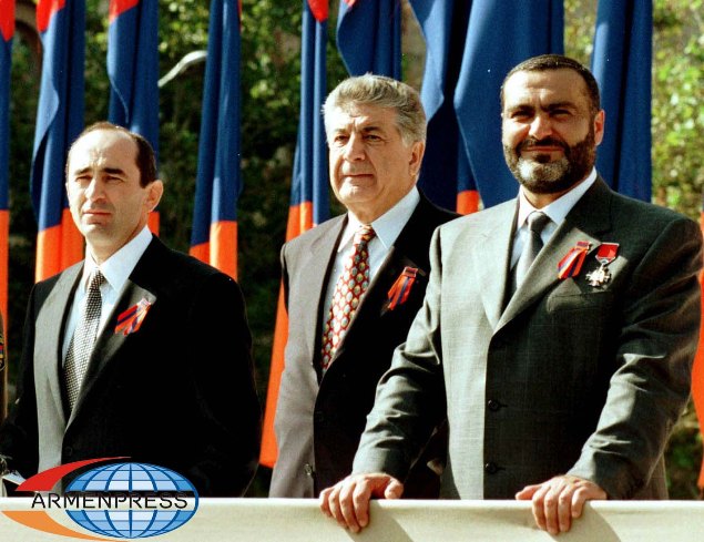 http://www.aniarc.am/wp-content/uploads/2015/06/Kocharyan-Demirchyan-Sargsyan.jpg