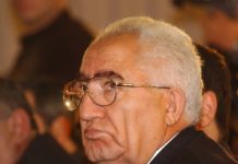 Վլադիմիր Մովսիսյան vs Լևոն Տեր-Պետրոսյան. Հայաստանի Կոմկուսի առաջնորդի ելույթը՝ 3 օգոստոս, 1990