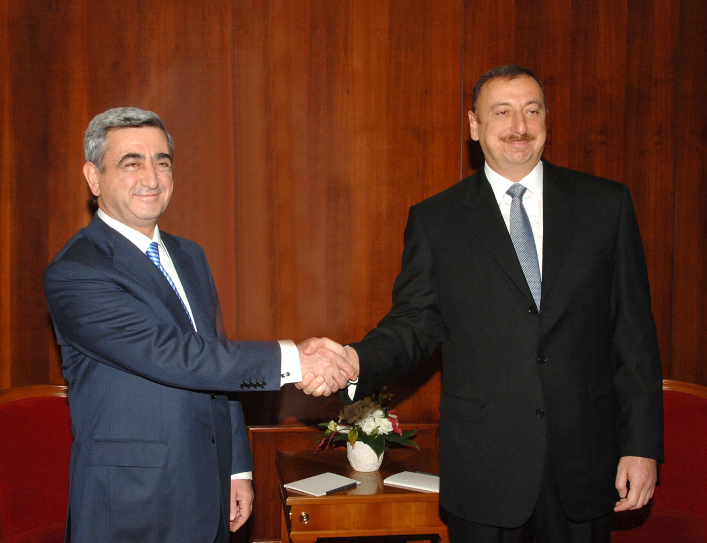 Serzh-Ilham-2.jpg