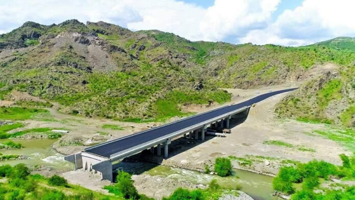 lachin-road-1