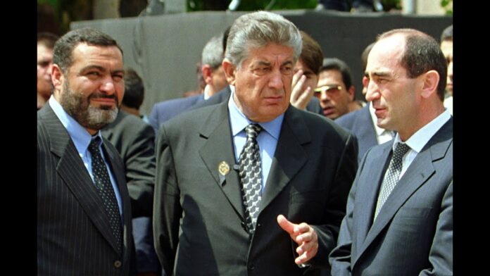 Քոչարյան, Դեմիրճյան