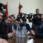 ՀՅԴ-ն, «Ծառուկյանը» և «Ելքը» կողմ են քվեարկում վարչապետի թեկնածու Նիկոլ Փաշինյանին, ՀՀԿ-ն՝ դեմ. 1 մայիսի, 2018թ