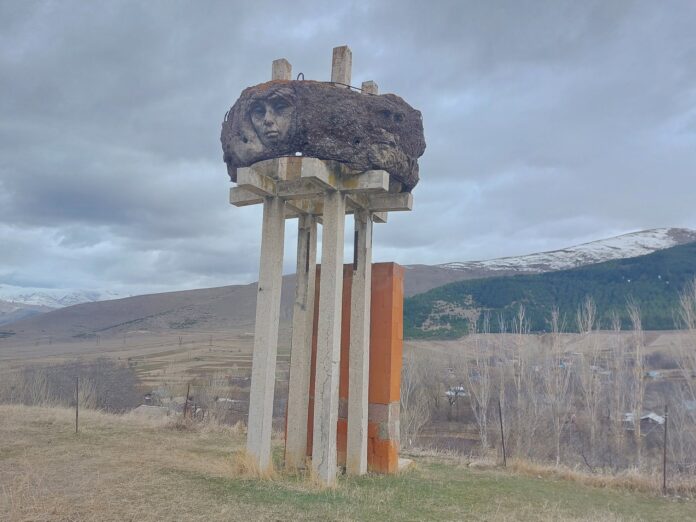 Լեռնանցք.jpg1